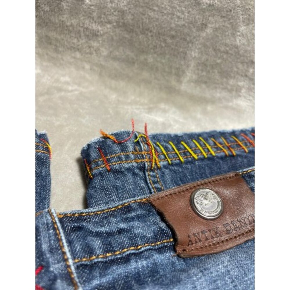 Antik Denim Y2K Flare Jeans Women Size 29 Denim Embroidered Low Rise - Picture 12 of 12